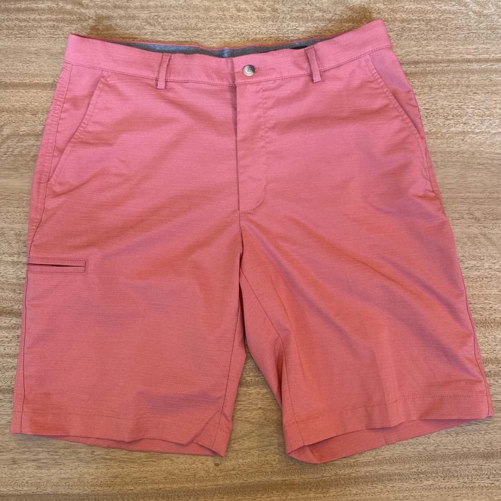 Greg Norman Protek Golf Shorts Mens 34 Salmon Pink Performance‎ Stretch
